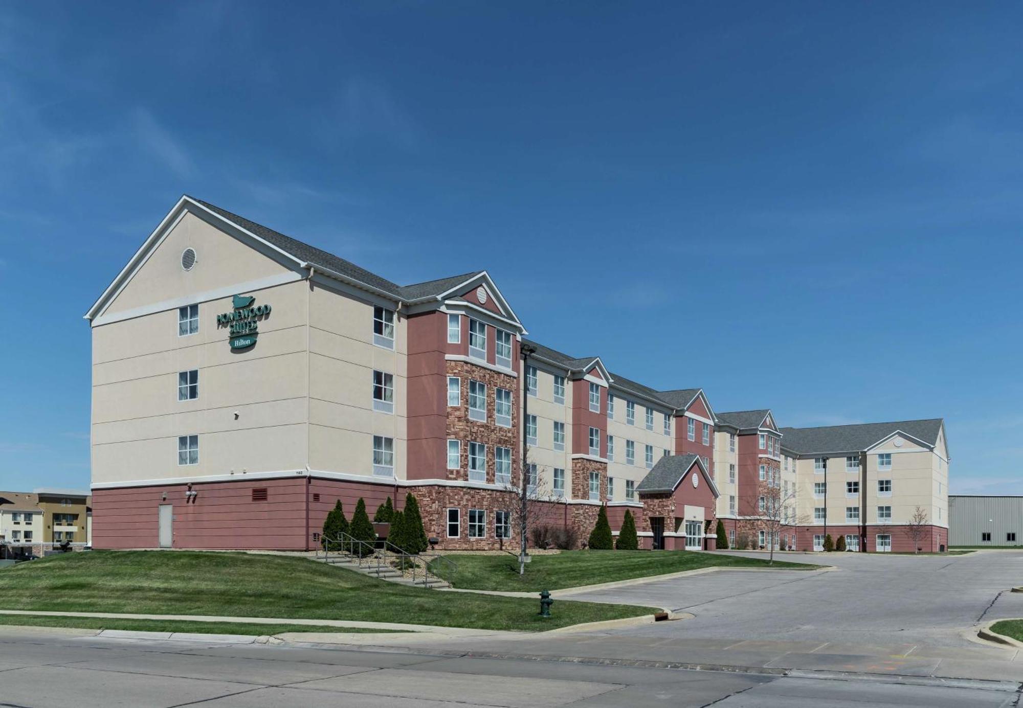 Homewood Suites By Hilton Cedar Rapids-North Exterior photo