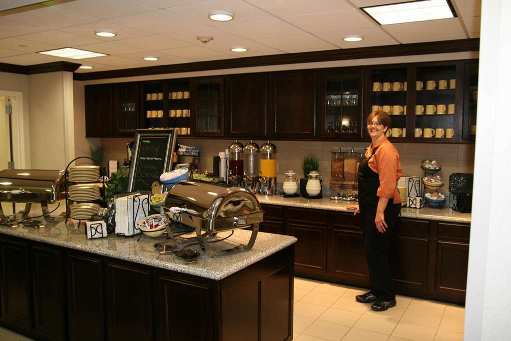 Homewood Suites By Hilton Cedar Rapids-North Restaurant photo